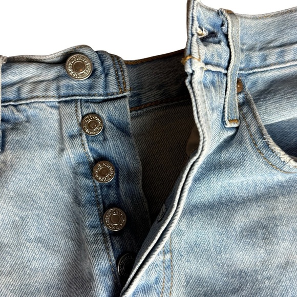 Levi's Strauss 501 Blue Distressed Jean Shorts W25 - Picture 3 of 9